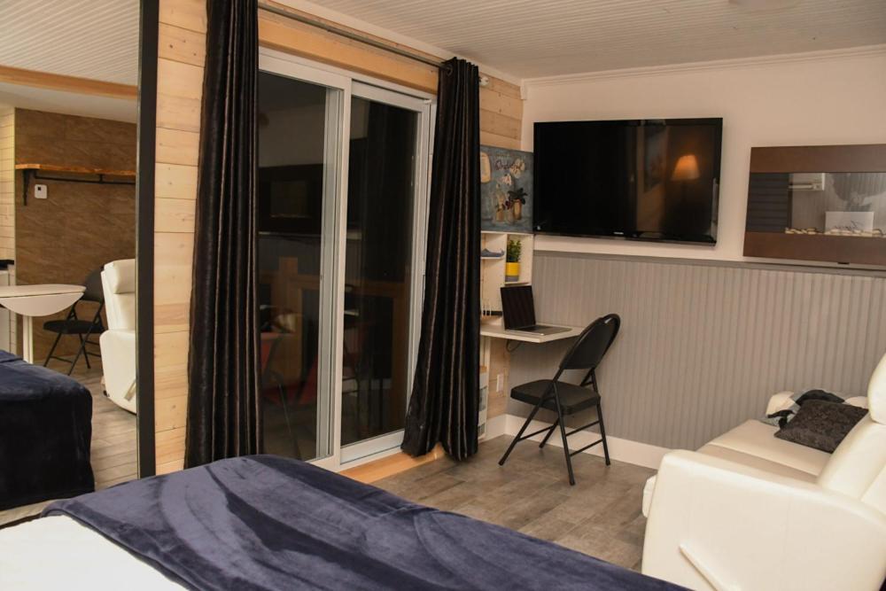 Gite Grand Moment Bed & Breakfast Cabano Exterior foto