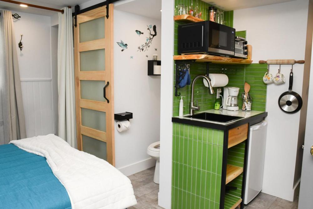 Gite Grand Moment Bed & Breakfast Cabano Exterior foto