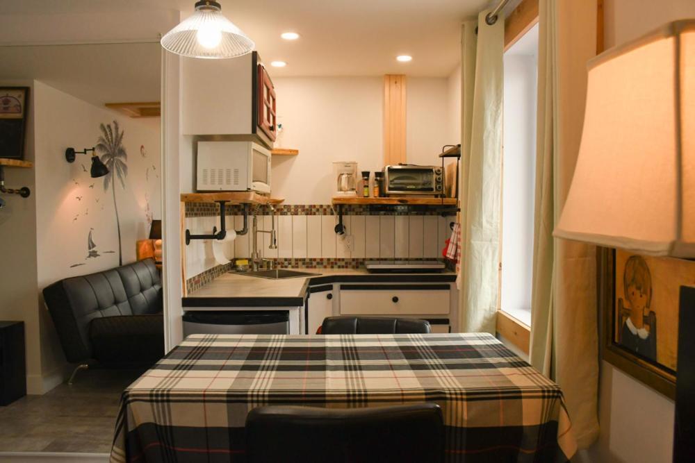 Gite Grand Moment Bed & Breakfast Cabano Exterior foto